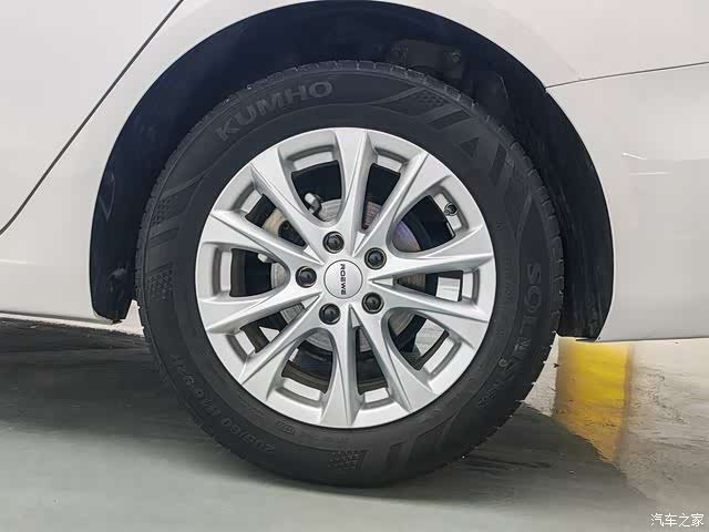 Roewe i5, 2023 18