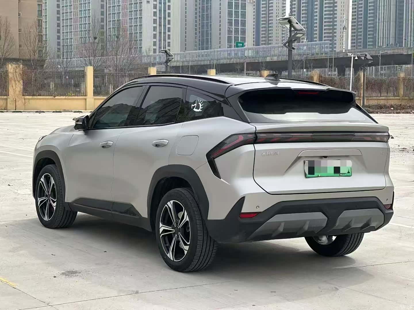 Geely Galaxy L7, 2023 7