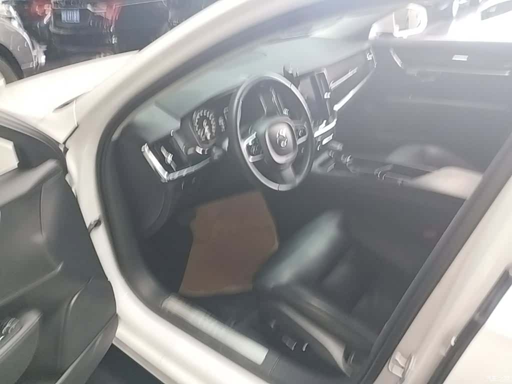 Volvo S90, 2018 16