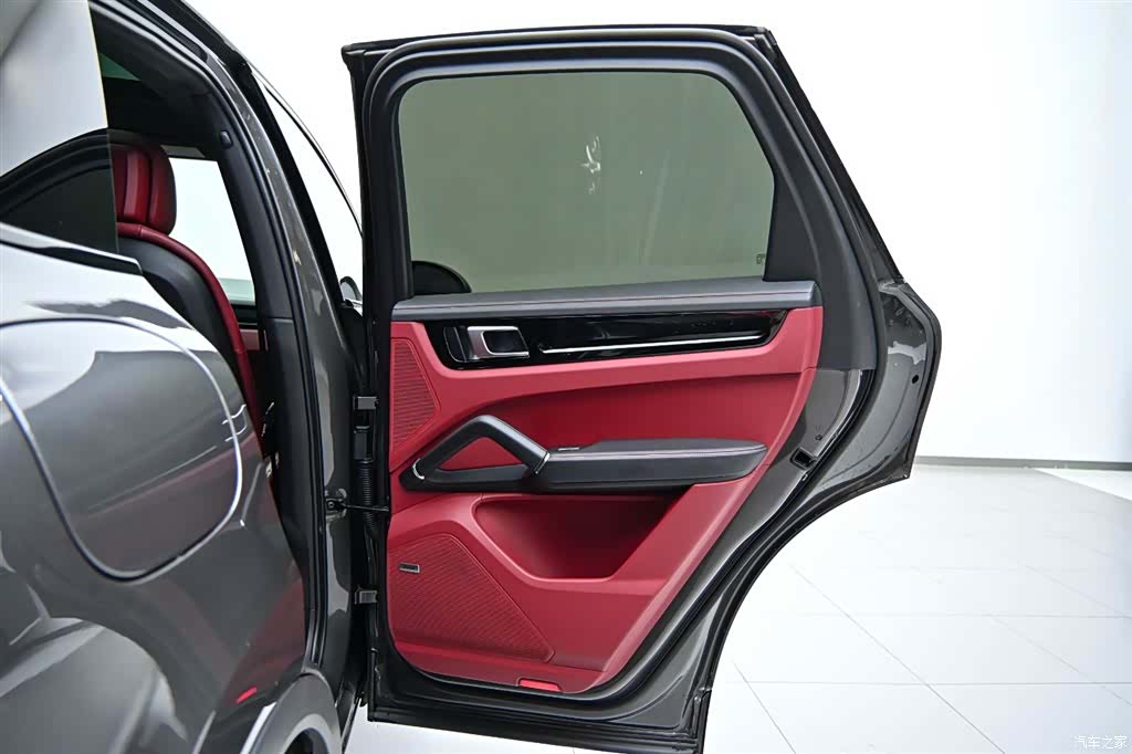 Porsche Cayenne, 2023 22