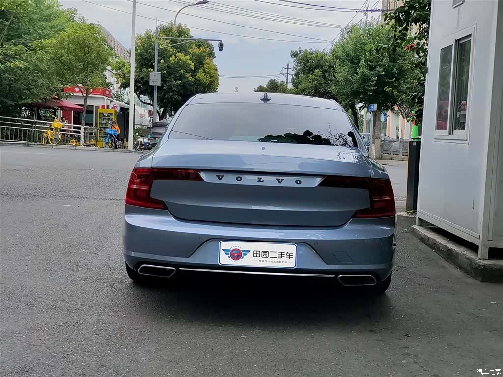 Volvo S90, 2020 все фото