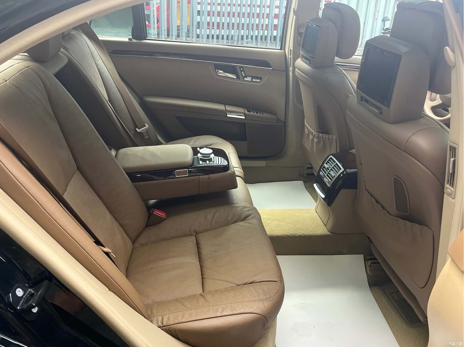 Mercedes-Benz S-Class, 2008 10
