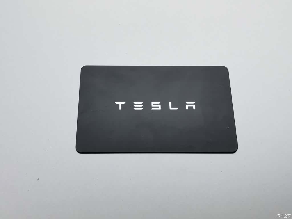Tesla Model Y, 2024 19
