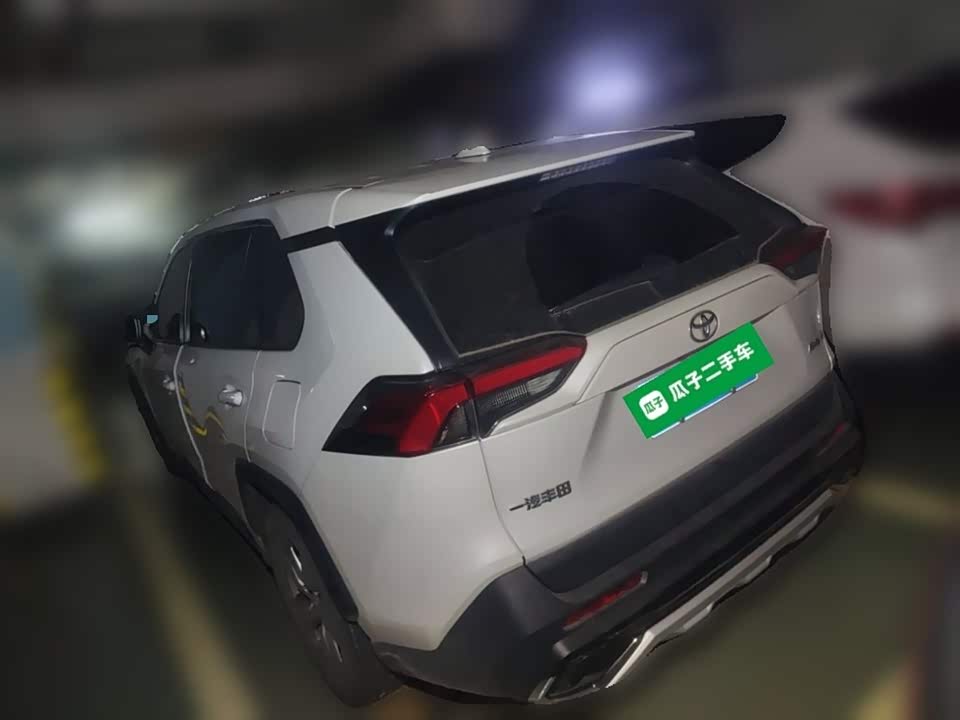Toyota RAV4 Rongfang