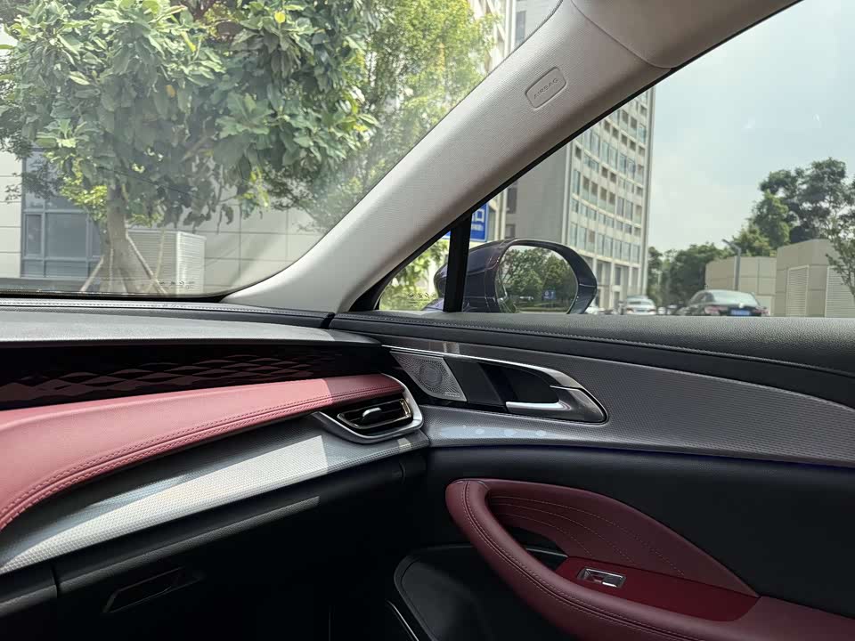 Hongqi H5 Hongqi H5