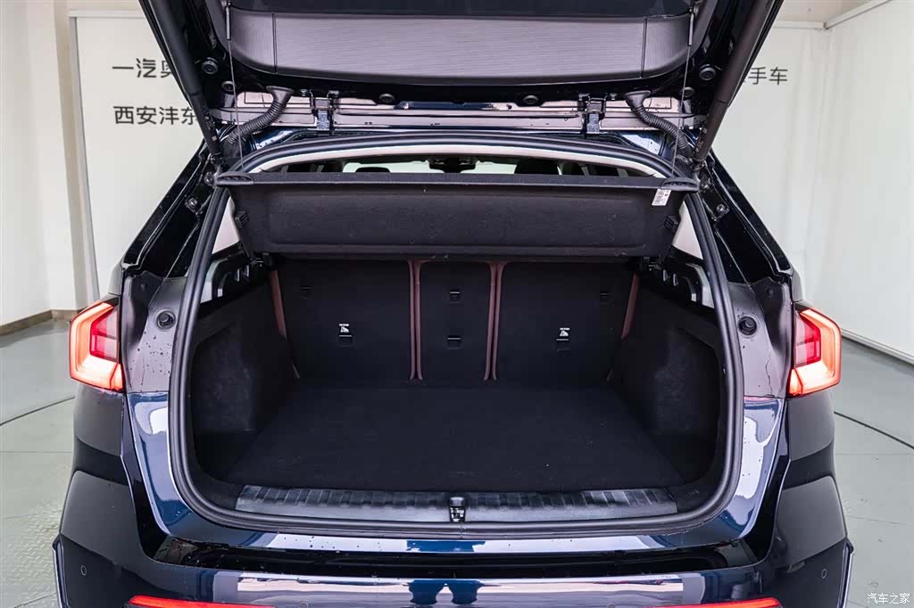 BMW X1, 2025 9