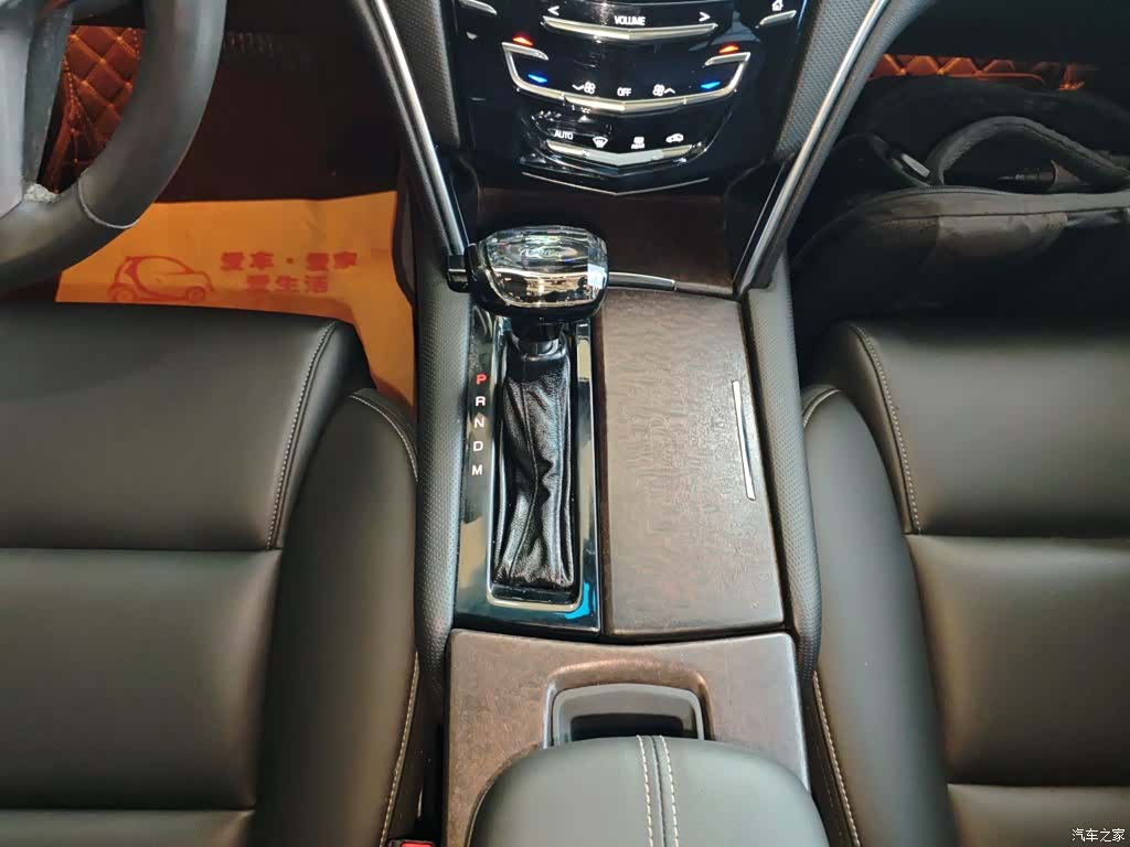 Cadillac XTS, 2018 10