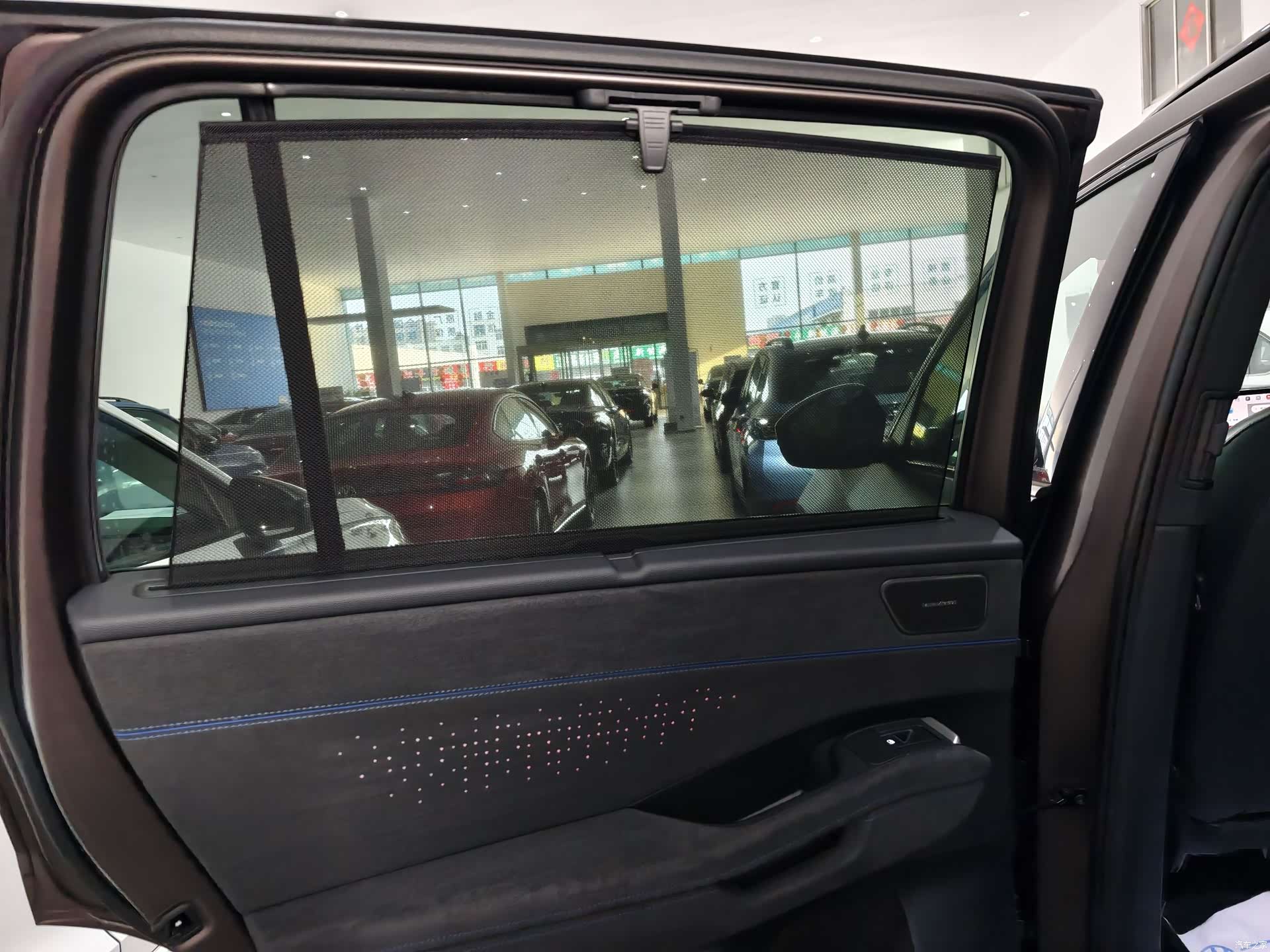 Volkswagen Teramont, 2025 6