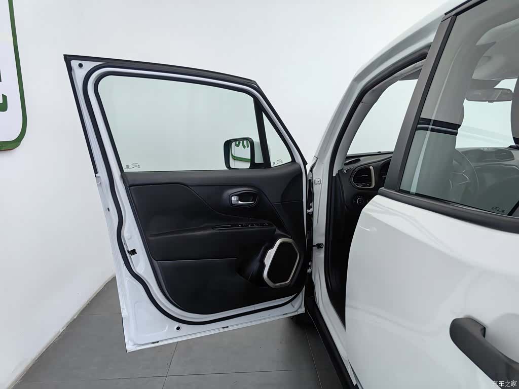 Jeep Renegade, 2017 8
