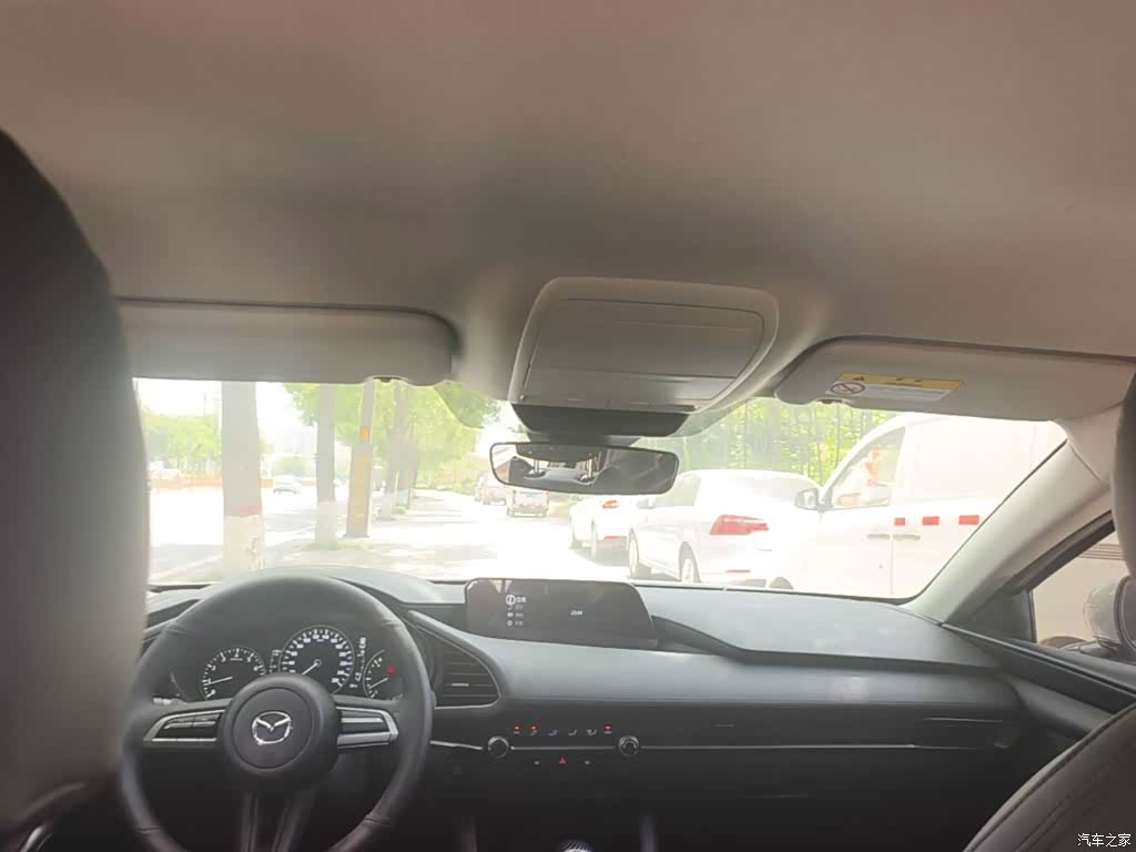 Mazda Mazda3, 2024 14
