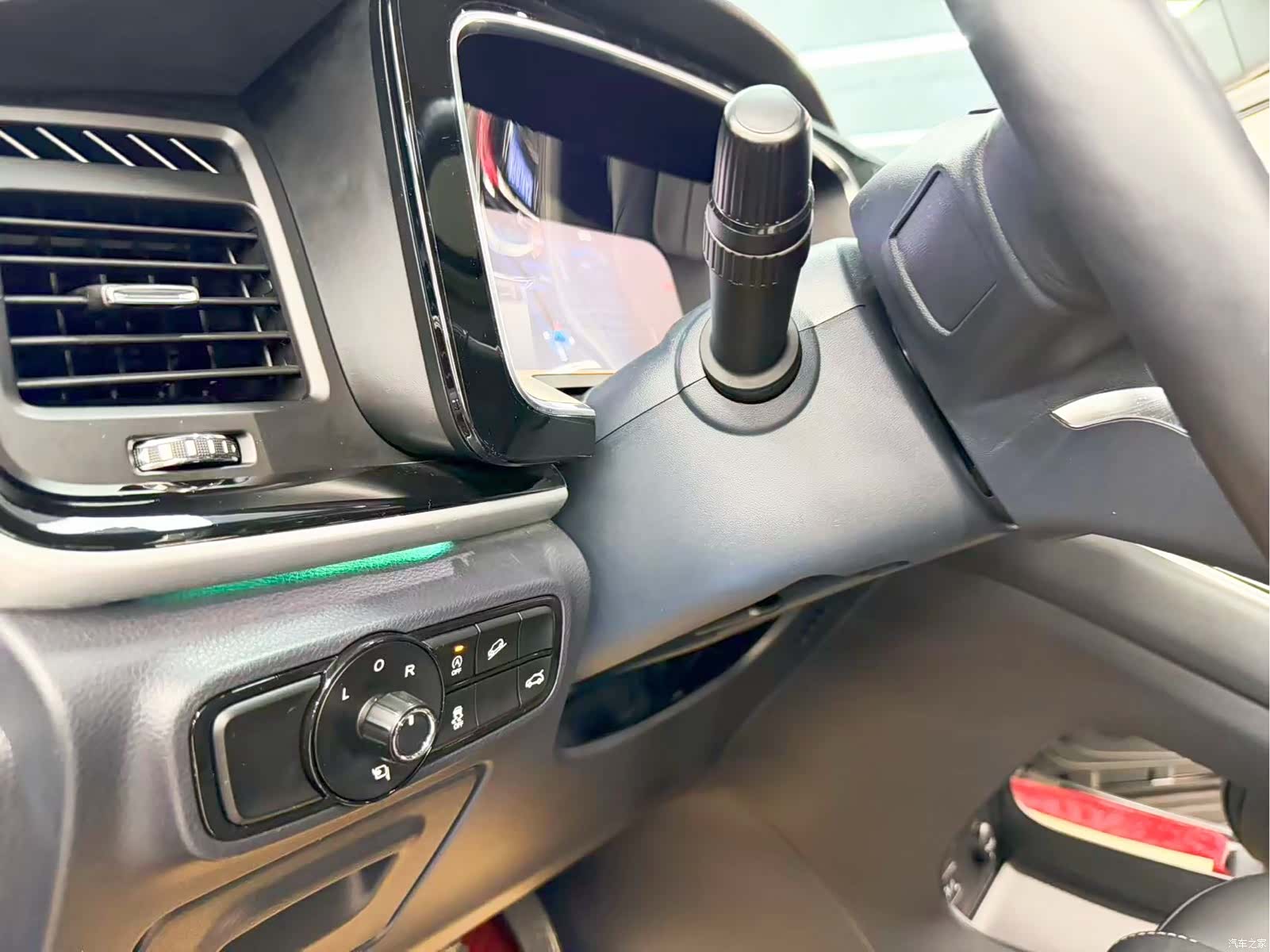 Trumpchi M8, 2023 10