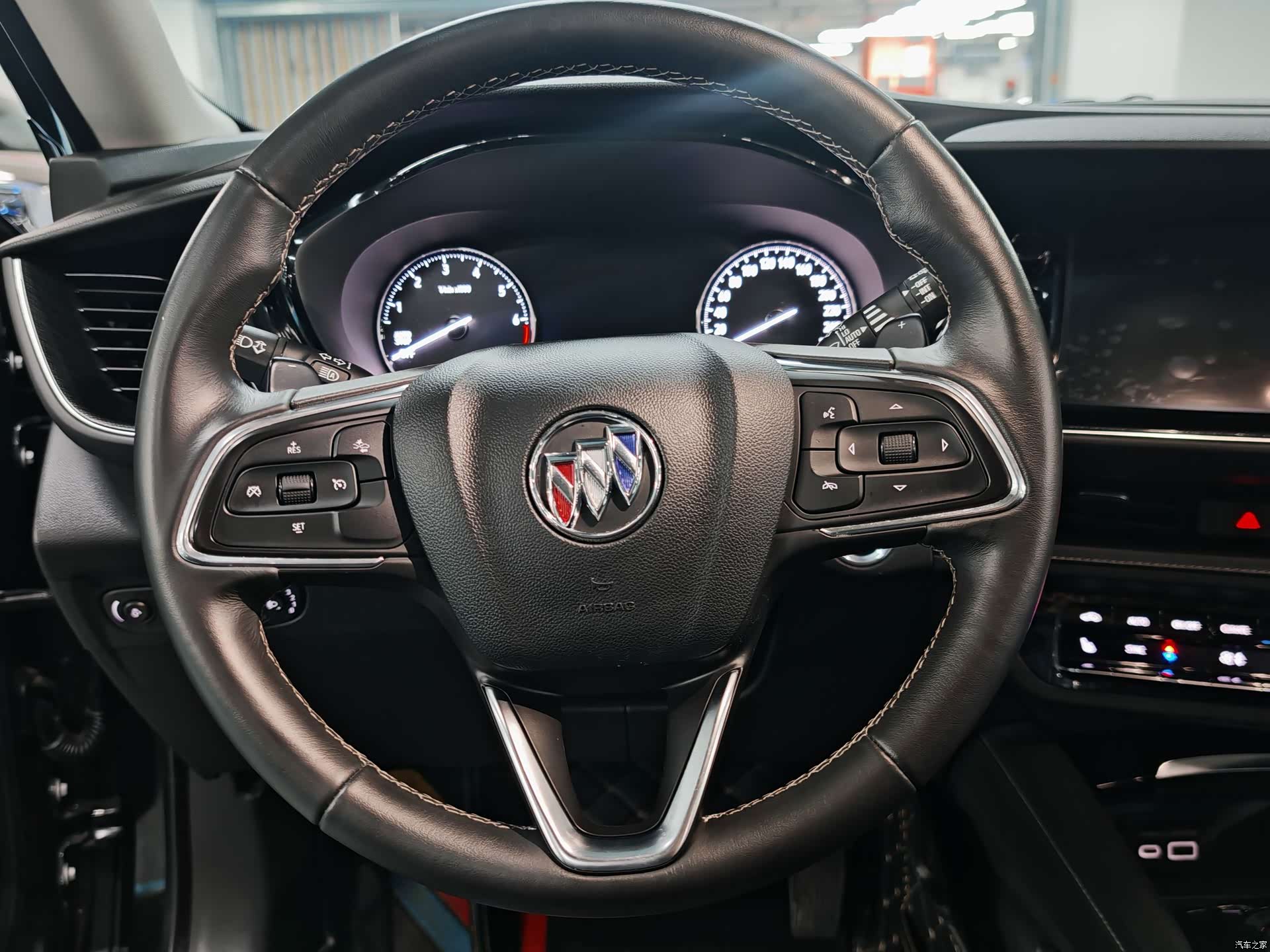 Buick Envision, 2024 6