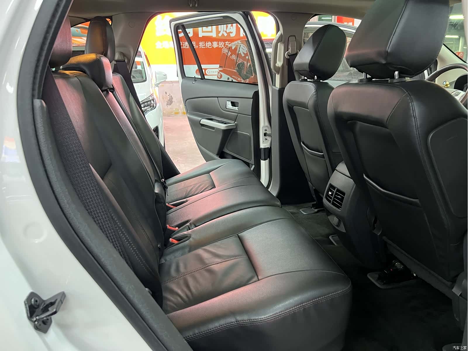 Ford Edge, 2015 10