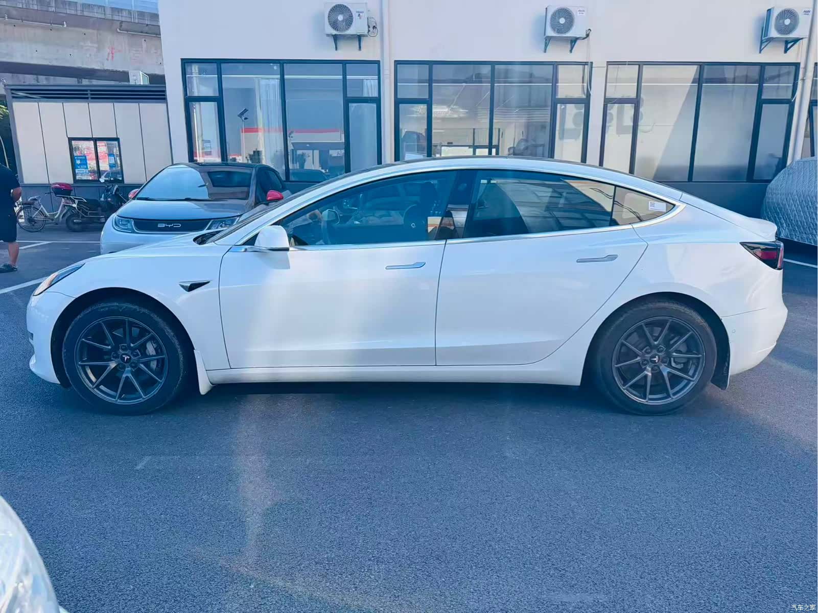 Tesla Model 3, 2020 8