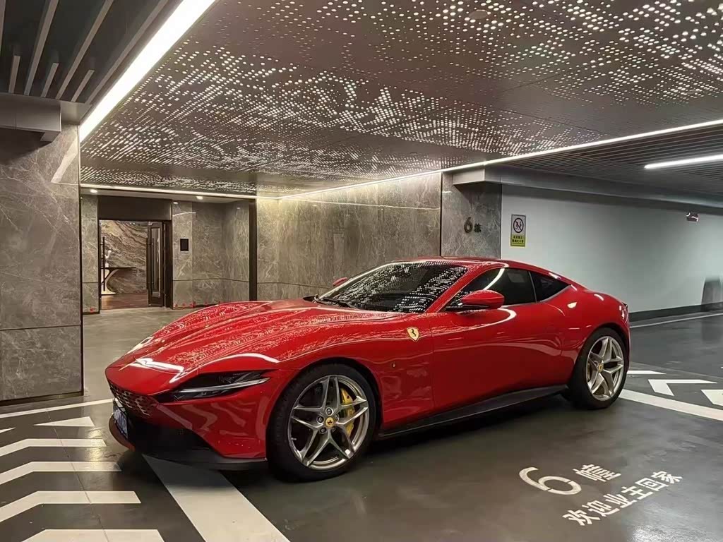 Ferrari Roma