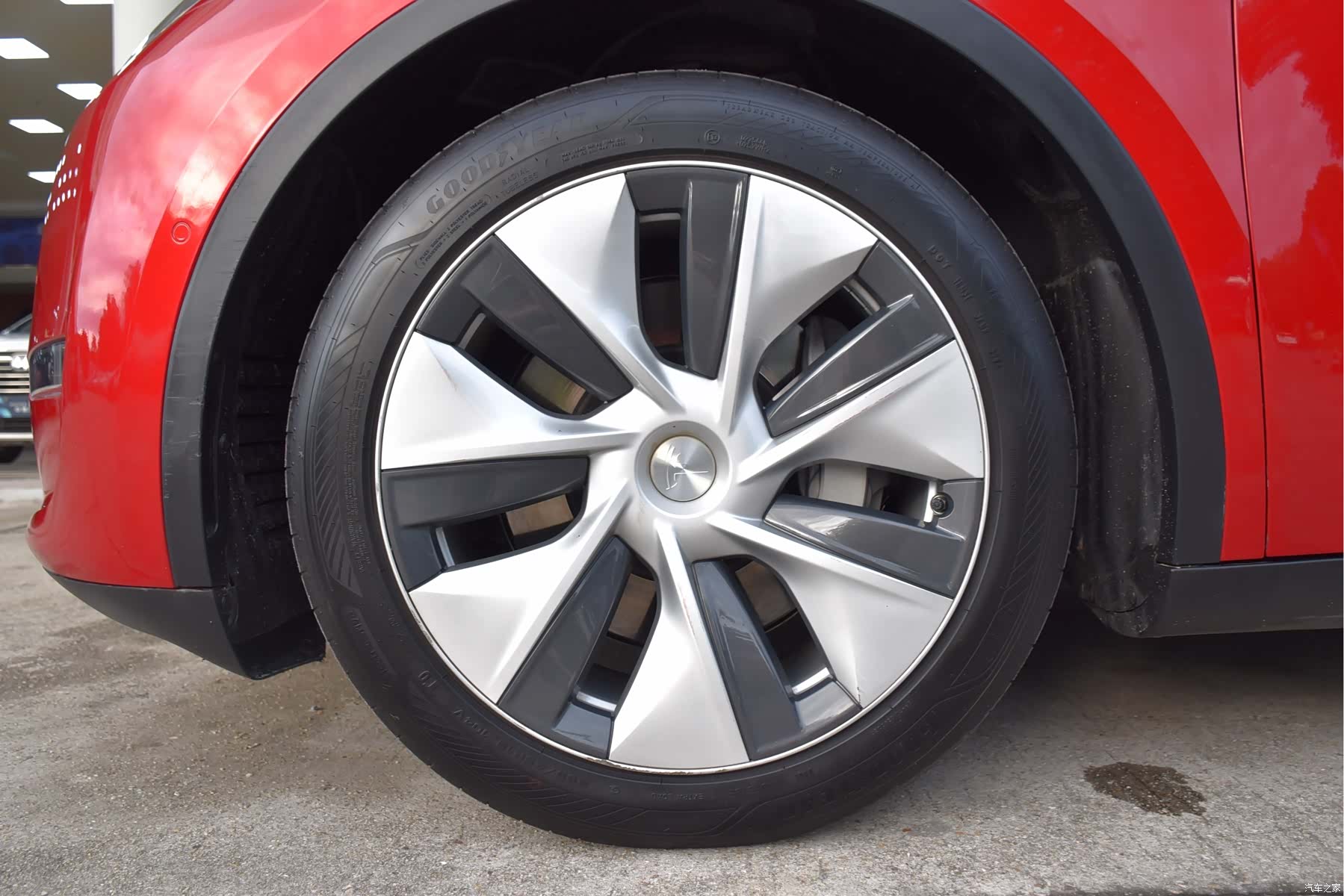 Tesla Model Y, 2021 20
