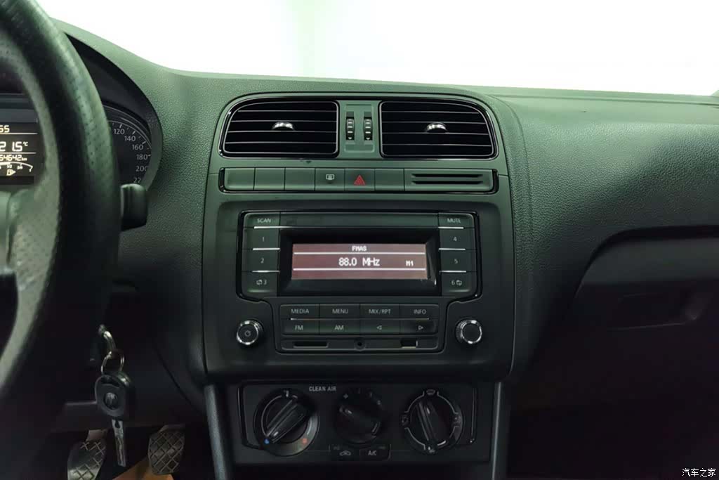 Volkswagen Polo, 2018 13