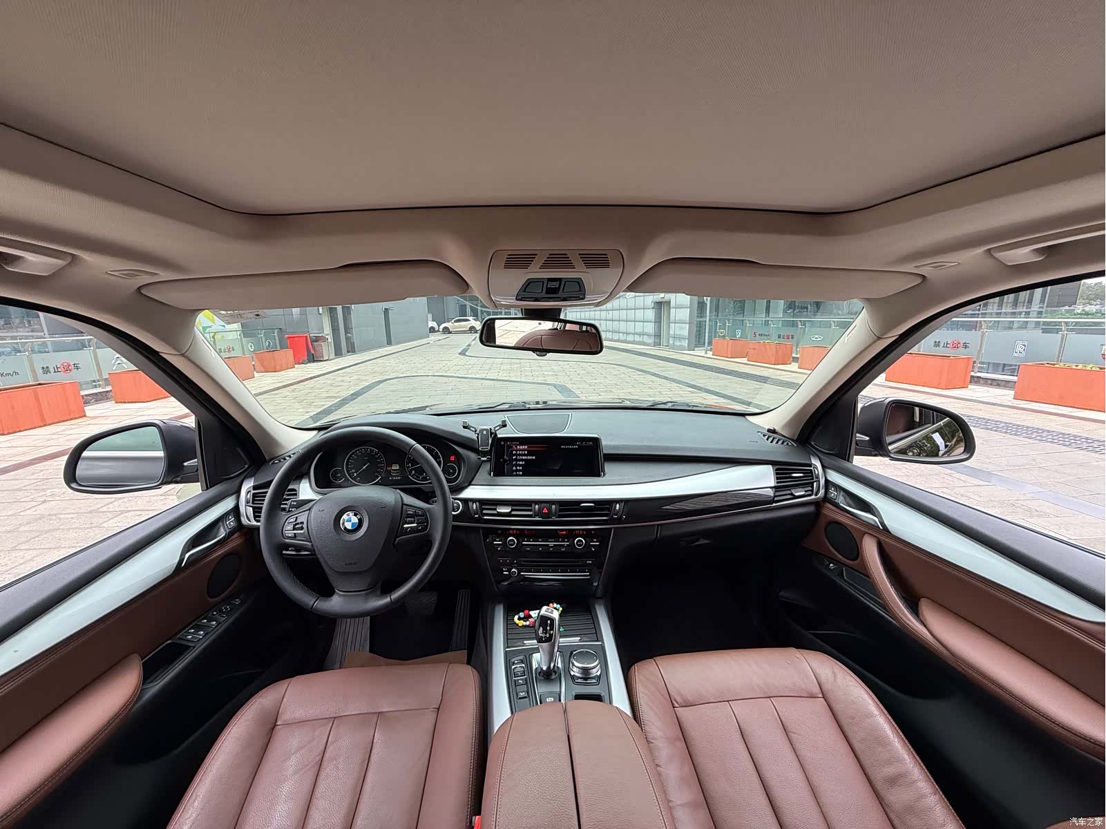 BMW X5, 2019 все фото