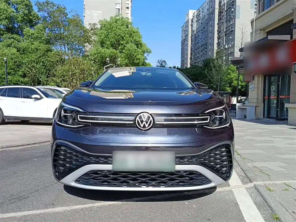 Volkswagen ID.6 CROZZ