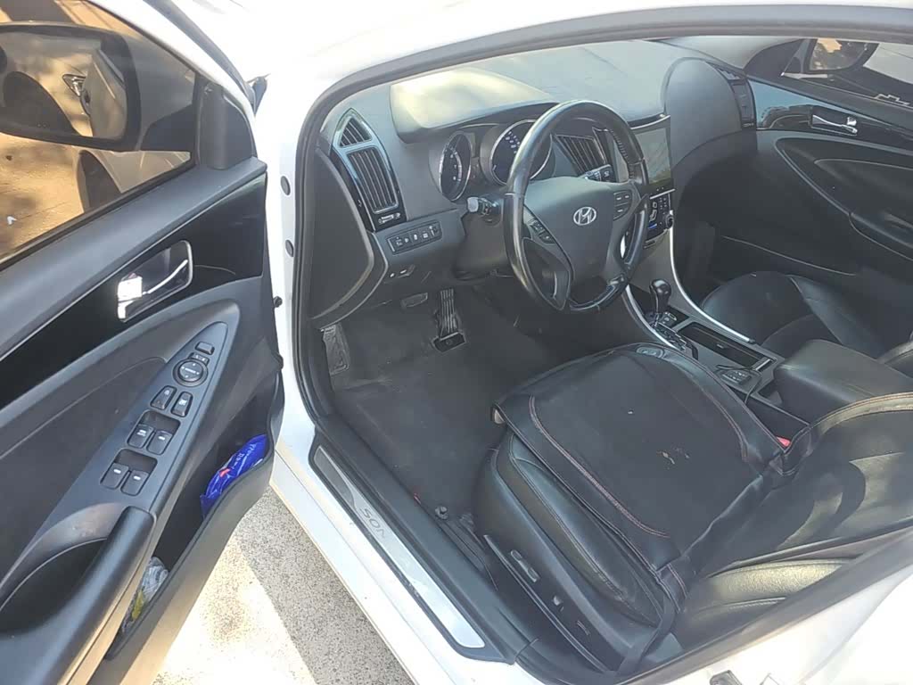 Hyundai Sonata, 2016 16