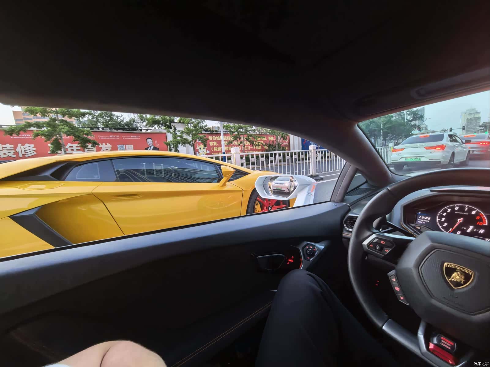 Lamborghini Huracán, 2014 4