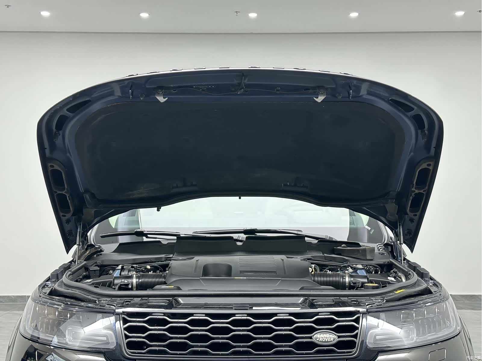 Land Rover Range Rover, 2023 19