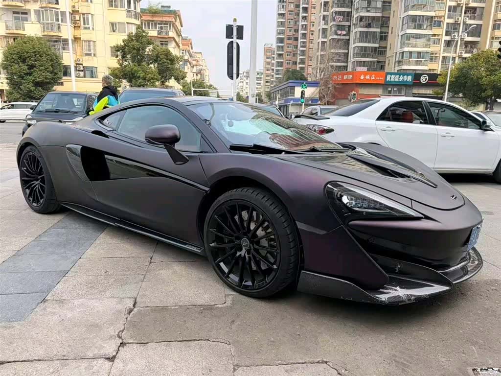 McLaren 570, 2017 4