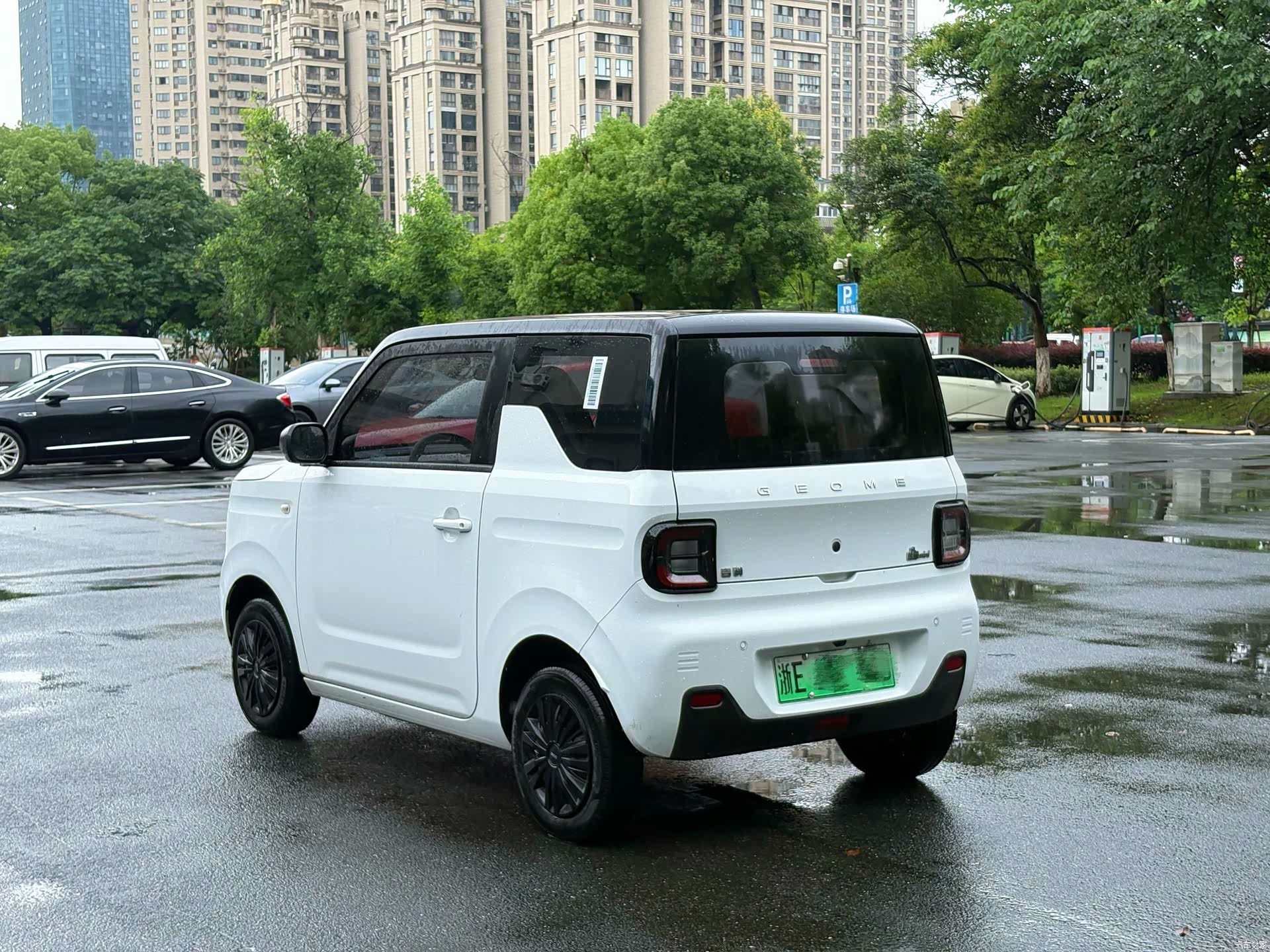 Geely Panda, 2024 7