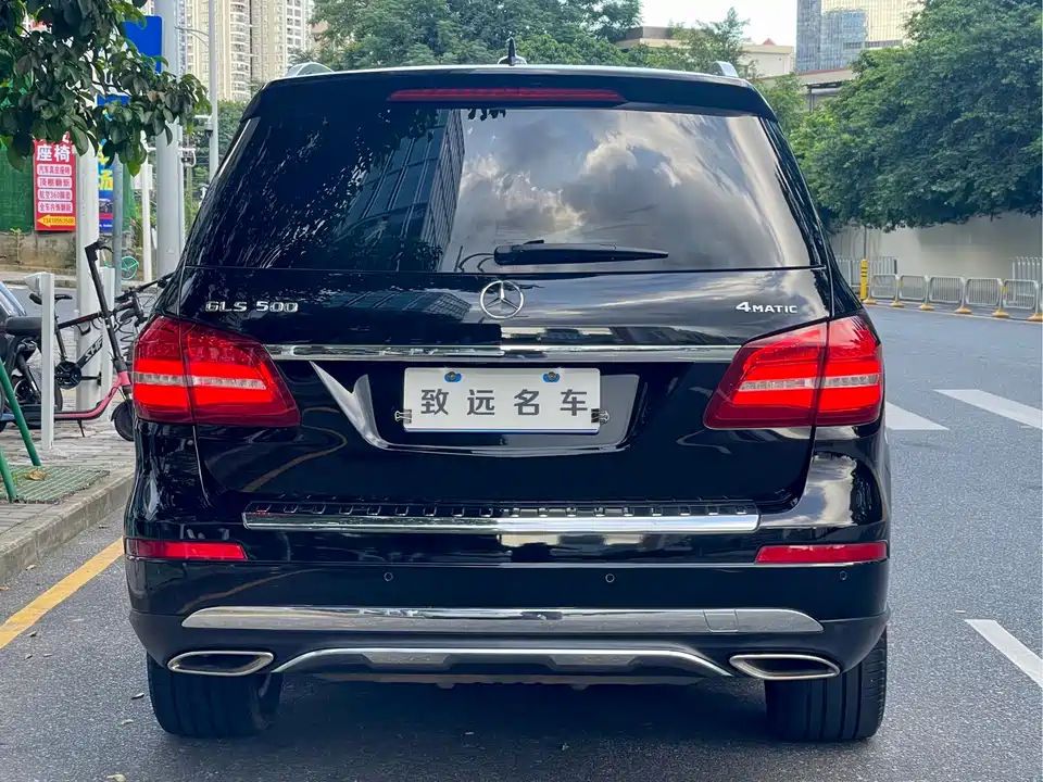 Mercedes-Benz GLS Mercedes-Benz GLS