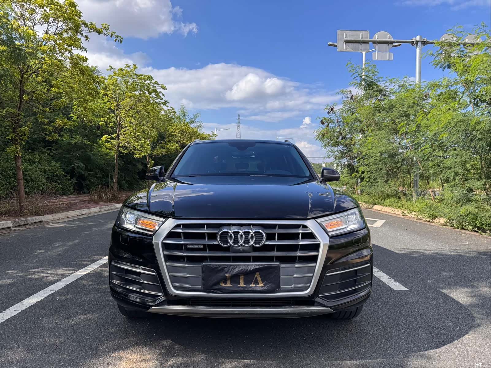 Audi Q5L, 2019 3