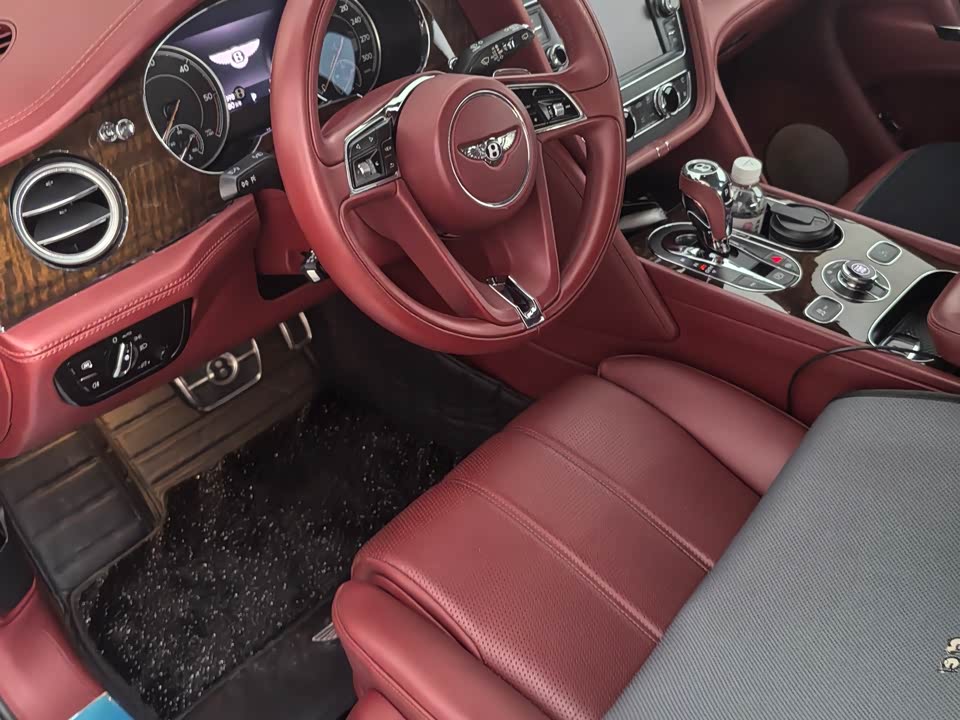 Bentley Tim Yue Bentley Tim Yue