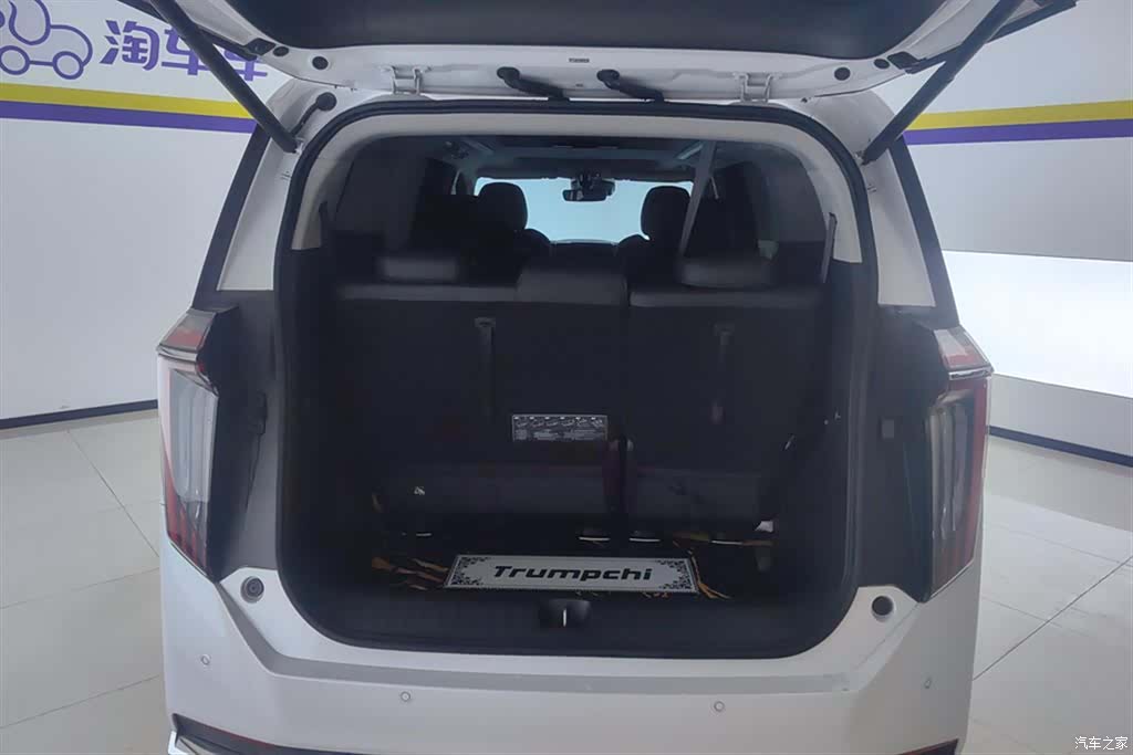 Trumpchi M8, 2023 4