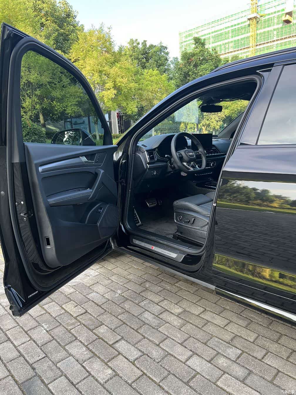 Audi Q5L, 2023 4