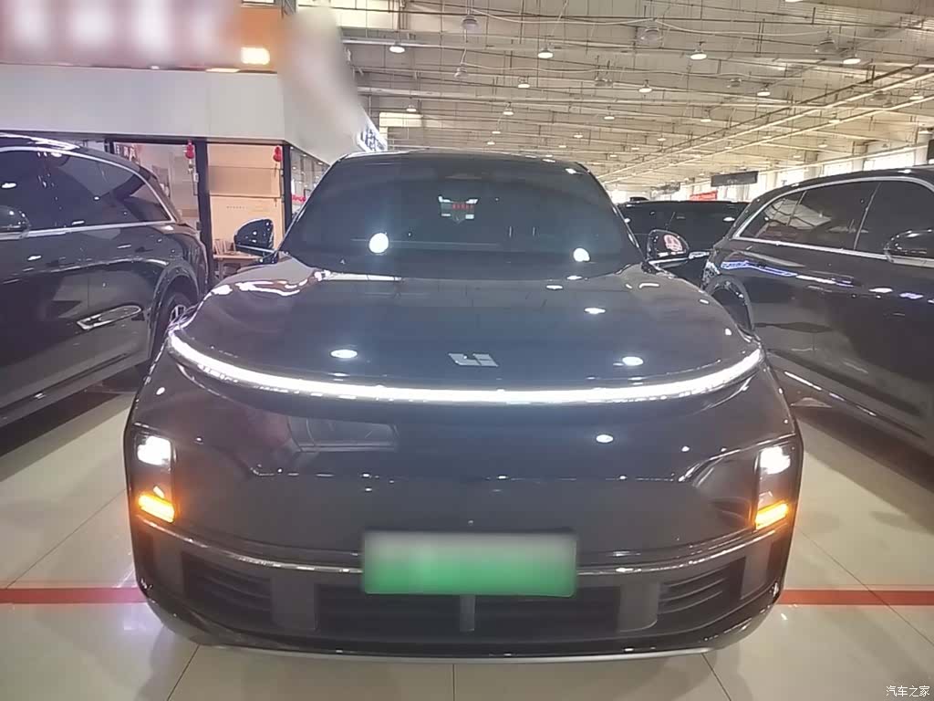 Li Auto L8, 2024 3