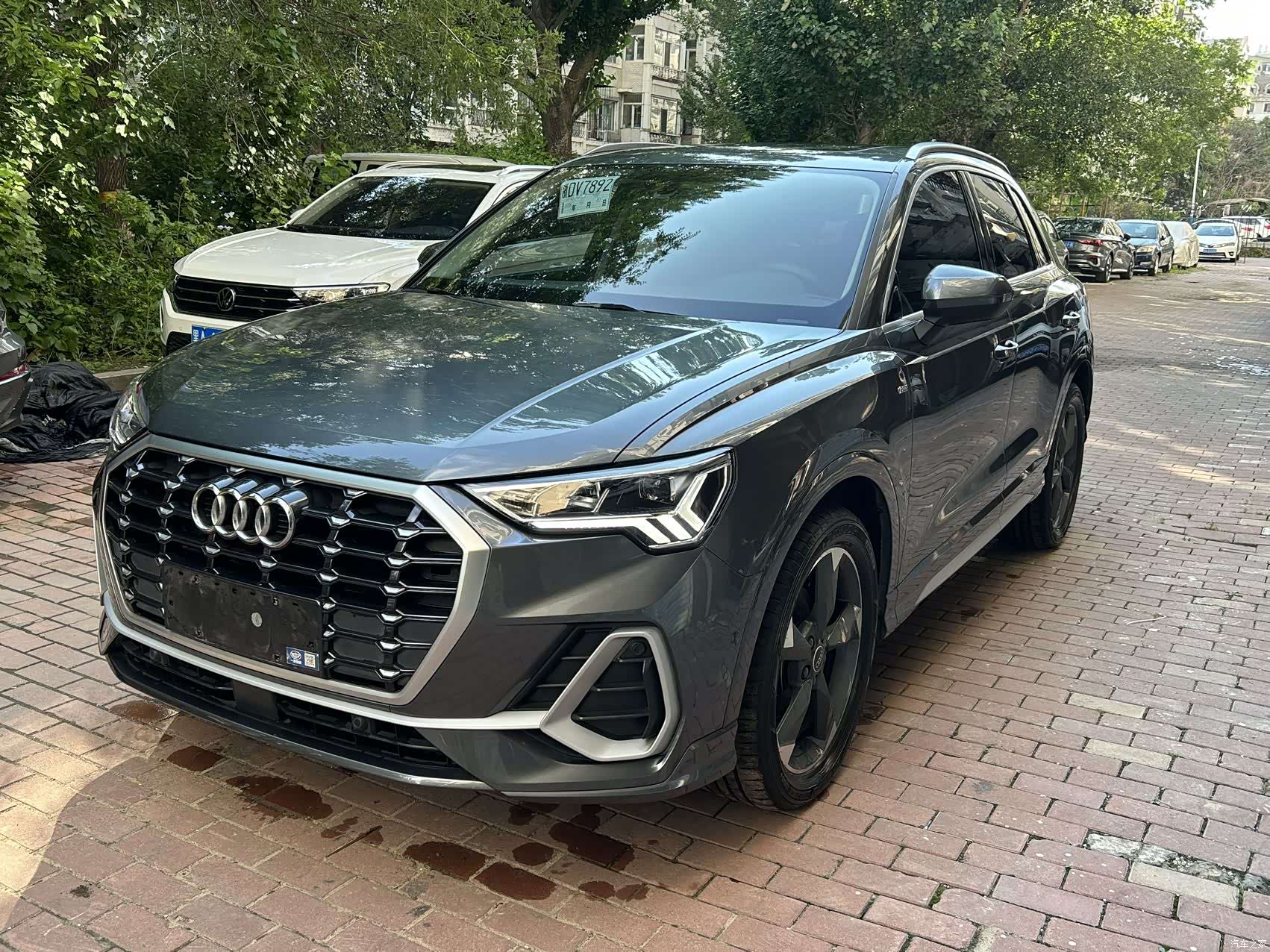Audi Q3, 2023 1
