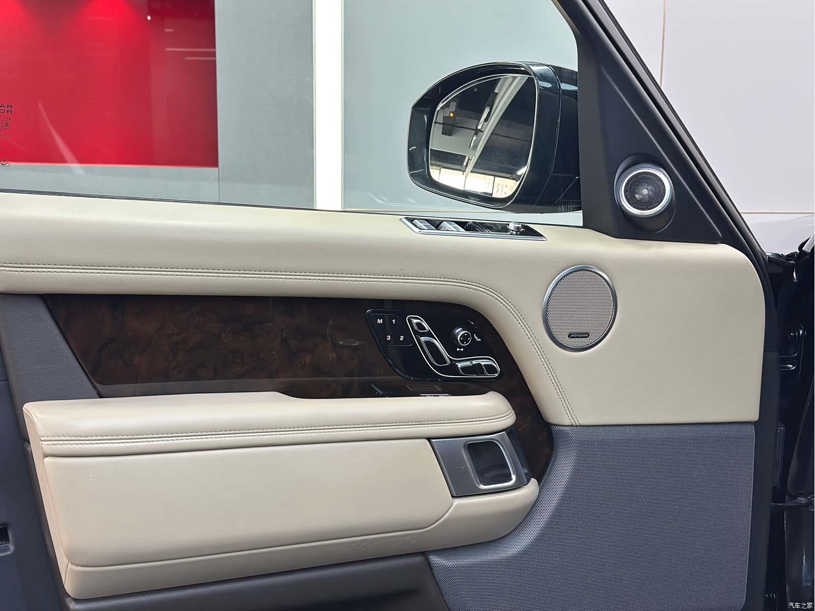 Land Rover Range Rover, 2022 все фото