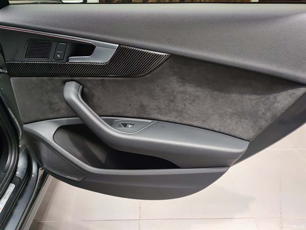 Audi A4L, 2021 16