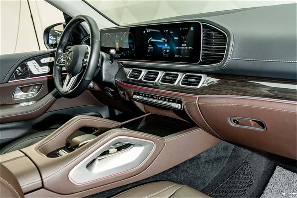 Mercedes-Benz GLS, 2021 18