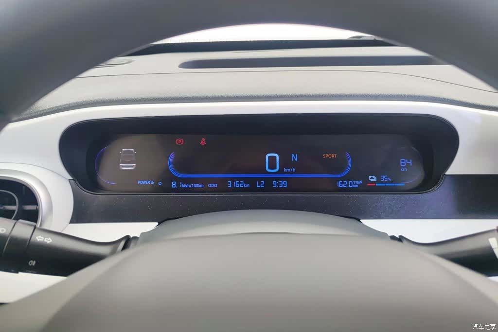 Geely Panda, 2025 14