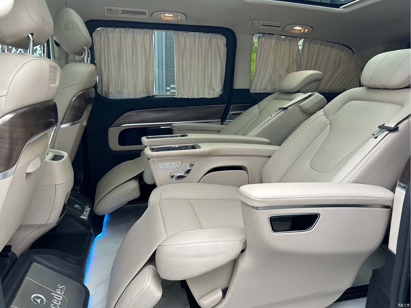 Mercedes-Benz V-Class, 2022 6
