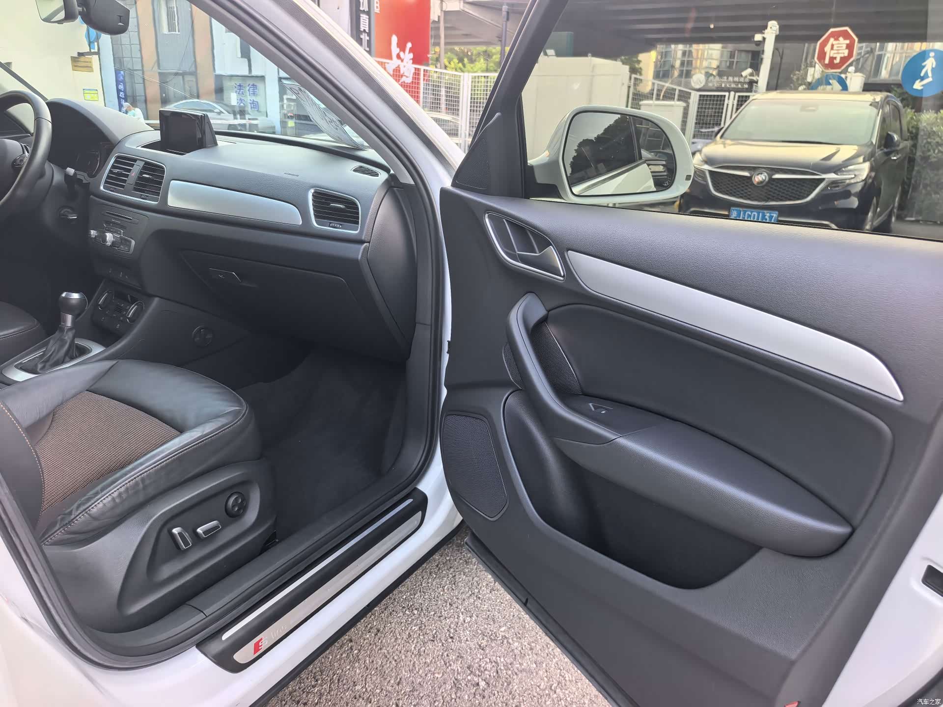 Audi Q3, 2019 15