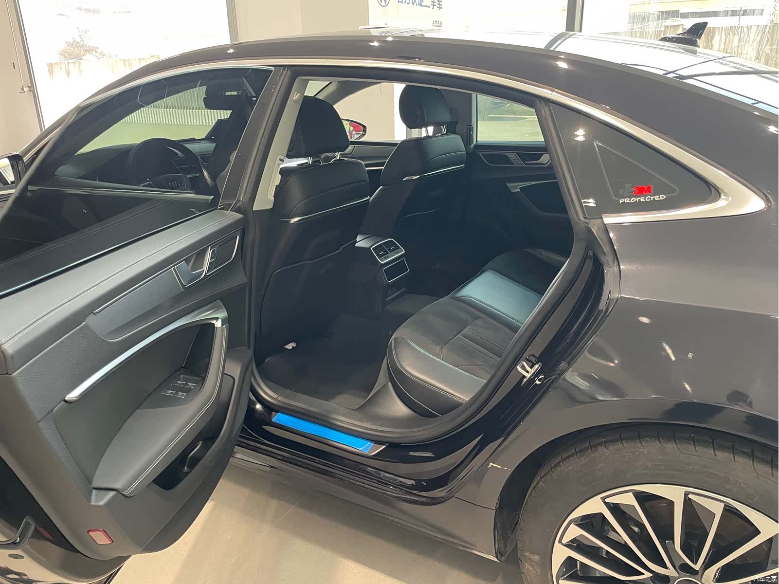 Audi A7L, 2024 6