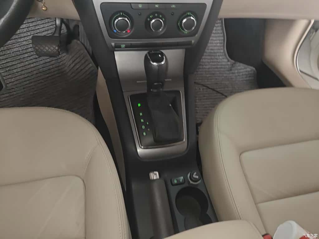 Skoda Octavia, 2014 14
