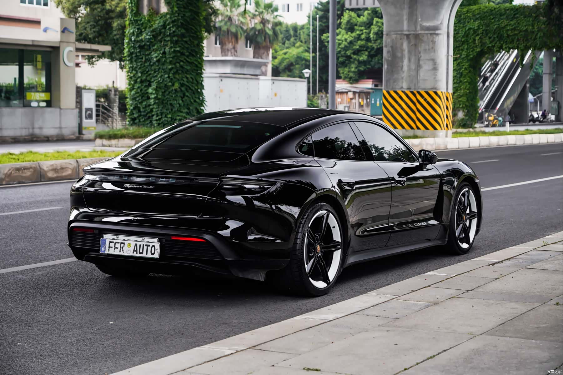Porsche Taycan, 2020 22