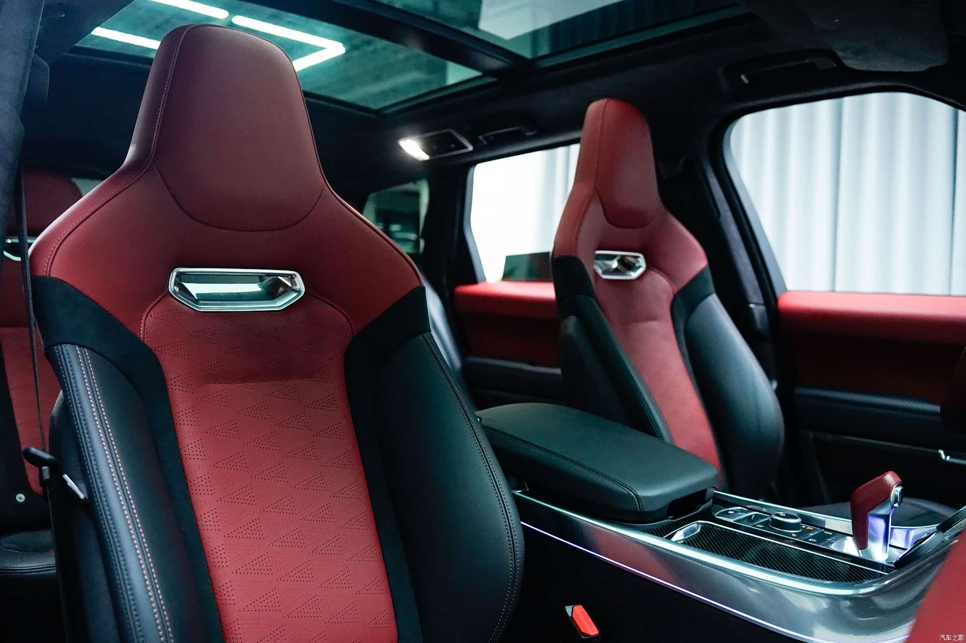 Land Rover Range Rover, 2023 17