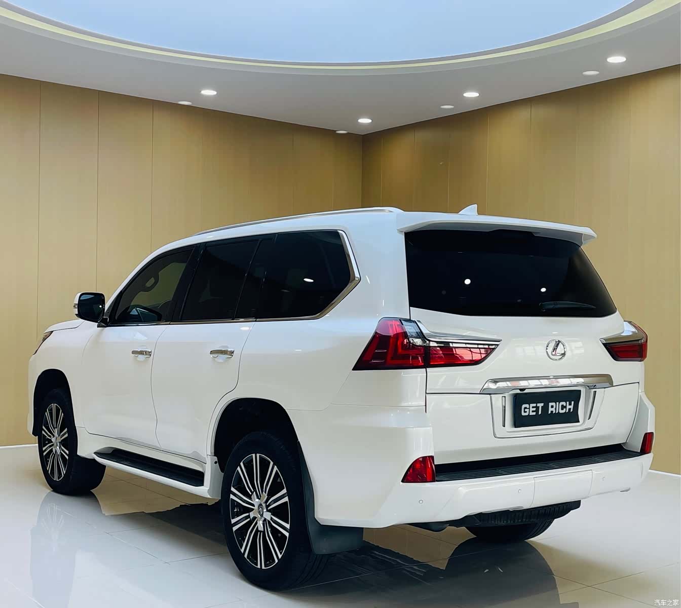 Lexus LX, 2019 7