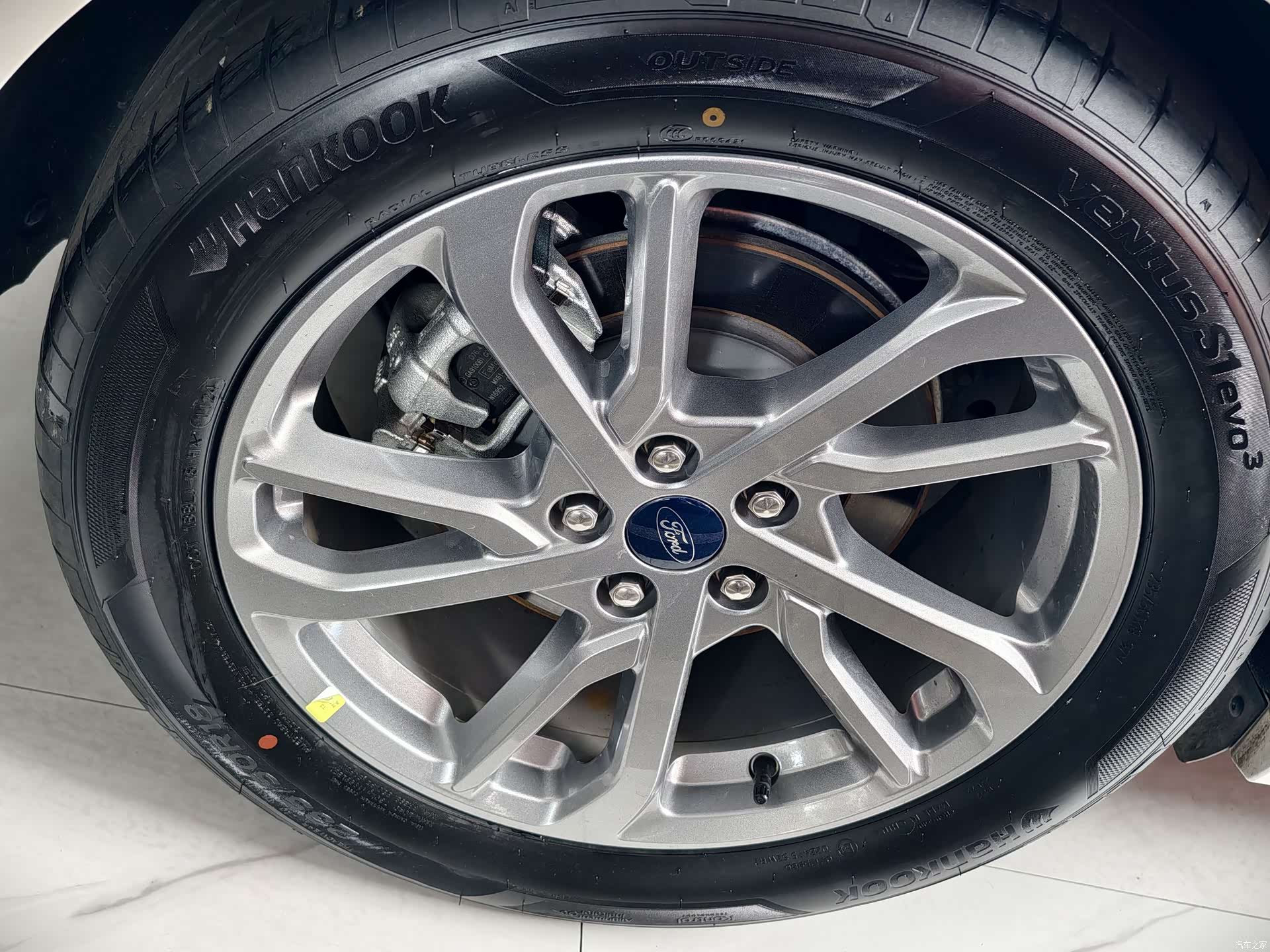 Ford Mondeo, 2024 9