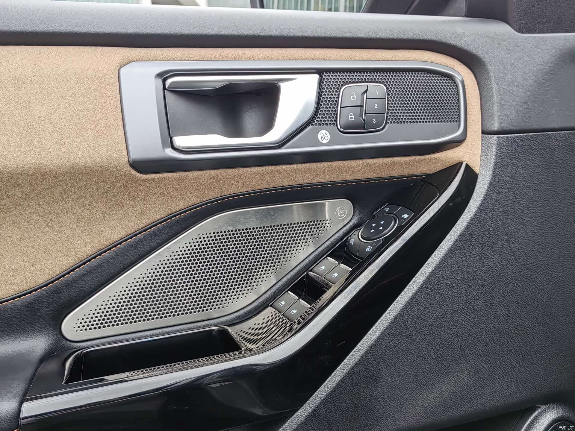 Ford Explorer, 2025 11