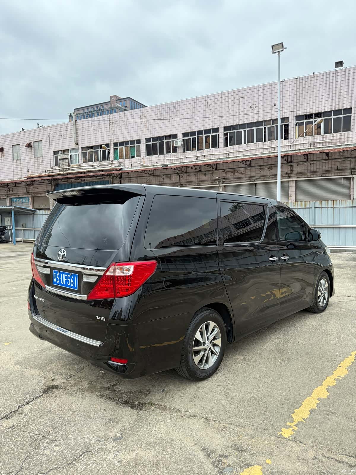 Toyota Alphard, 2014 12