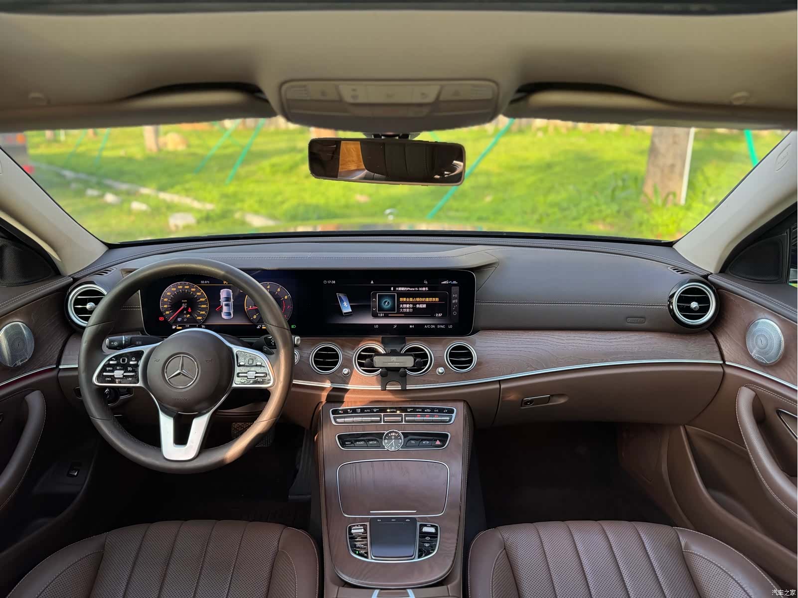 Mercedes-Benz E-Class, 2020 9